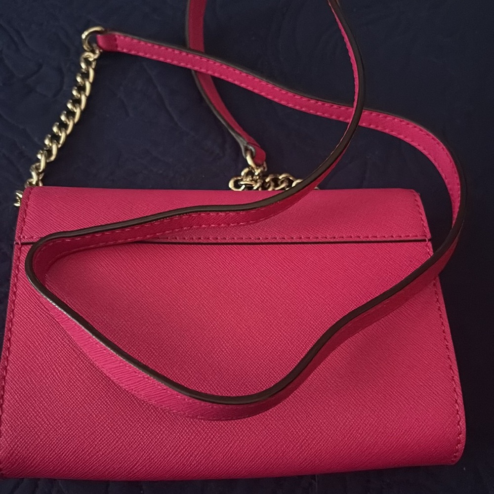 Kate Spade leather hot/medium pink crossbody chain purse - Picture 3 of 4